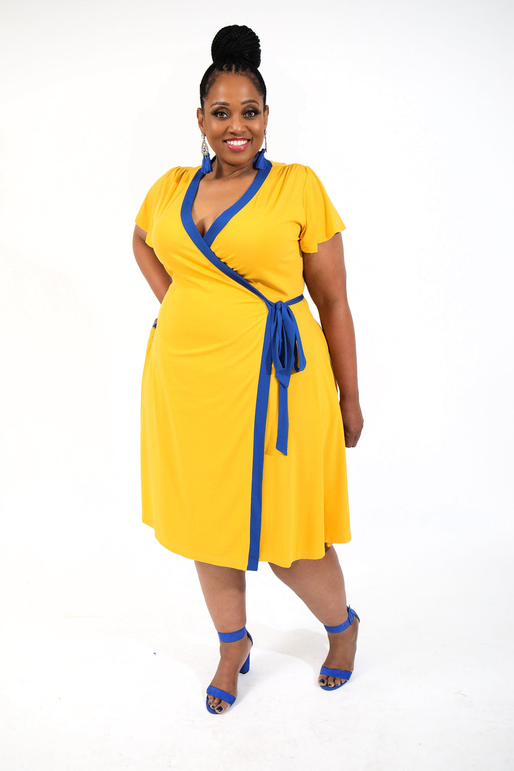 NIA SGRHO Wrap Dress GOLD & RHOYAL BLUE / M NIA SGRHO Wrap Dress GOLD & RHOYAL BLUE / M